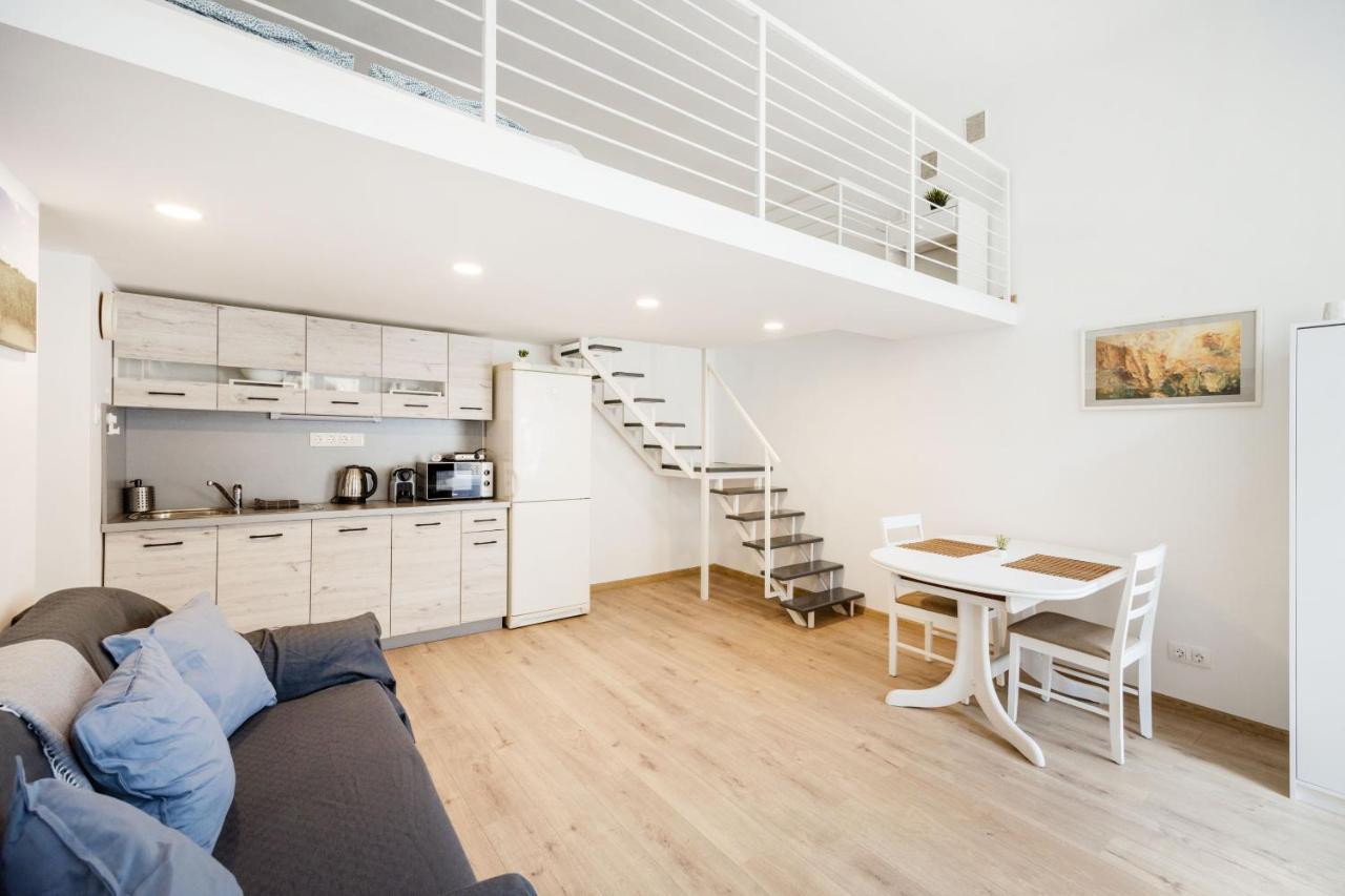 V12 Apartments Budapest Exterior photo